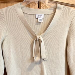 LOFT Sweaters - Ann Taylor LOFT Sweater LOFT Sweaters - Ann Taylor LOFT Sweater
